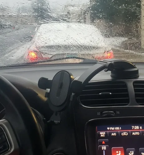 Car Phone Holder Stand Gravity Dashboard Phone Holder Mobile Phone Support Universal For iPhone 15 14 13 12 11 Xiaomi Samsung photo review